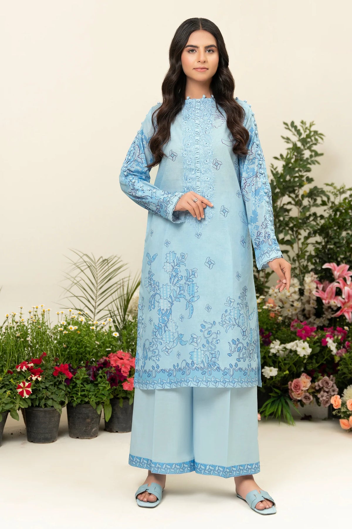 2 Piece - Unstitched Embroidered Lawn